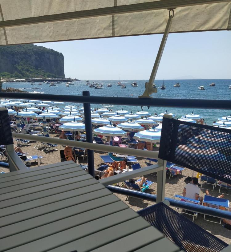 Montemare Apartment Castellammare di Stabia Exterior photo